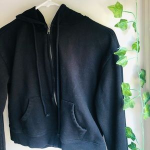 black zip up jacket